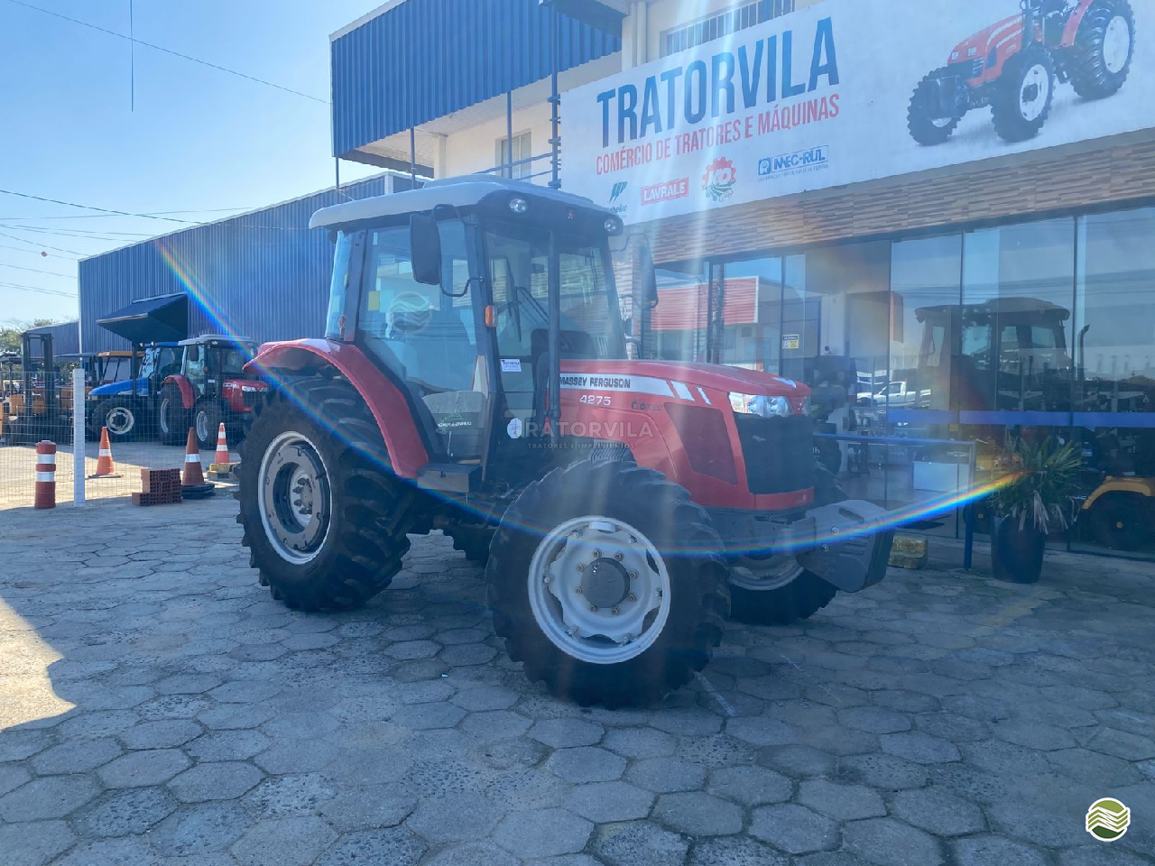 TRATOR MASSEY FERGUSON MF 4275 Tração 4x4 Tratorvila Tratores e Maquinas ICARA SANTA CATARINA SC
